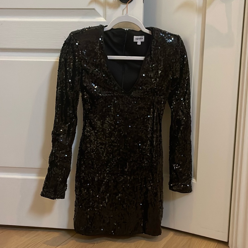 SUPERDOWN sequin dress great condition